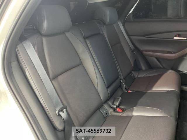 Mazda CX-30 2021-11 358525-9