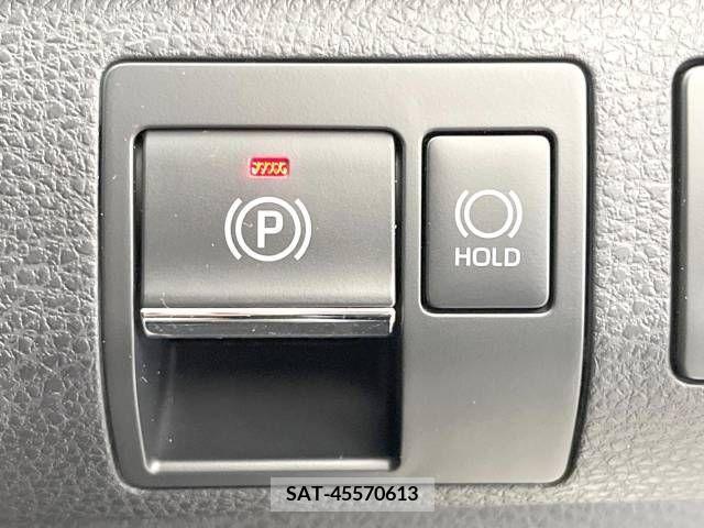 Toyota HARRIER 2018-09 382521-7