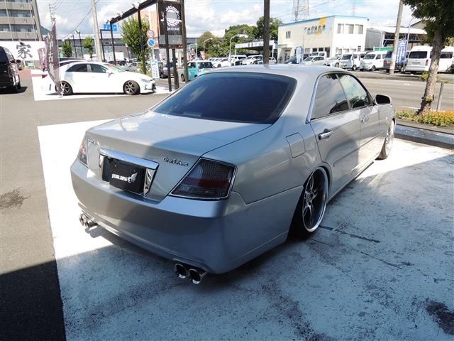 Nissan GLORIA HARDTOP 2004-07 12645-12