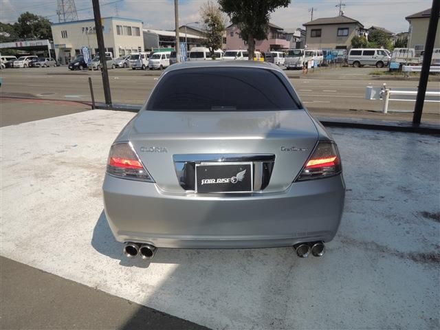 Nissan GLORIA HARDTOP 2004-07 12645-11