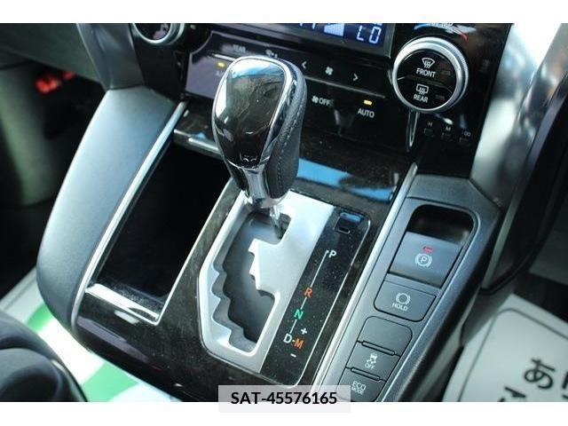 Toyota ALPHARD 2015-03 355612-4