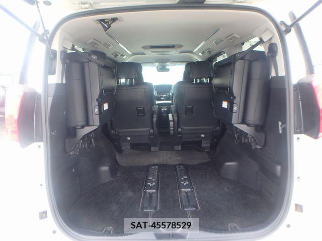 Toyota ALPHARD 2019-07 259075-5