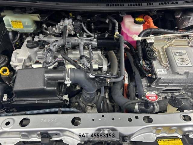Toyota AQUA 2015-04 314221-18