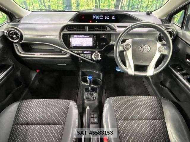 Toyota AQUA 2015-04 314221-1