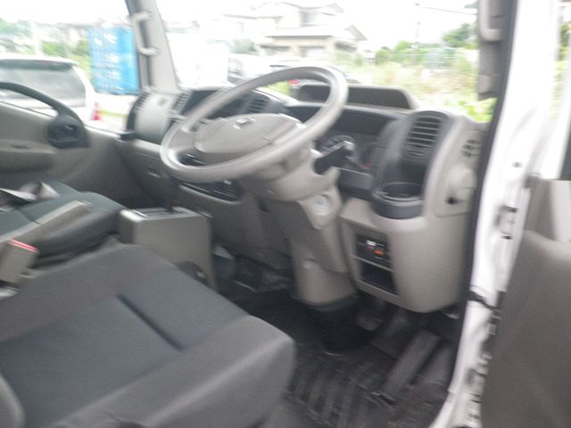 Nissan ATLAS 2013-07 2508-6