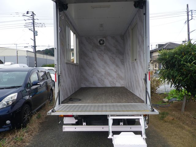 Nissan ATLAS 2013-07 2508-9