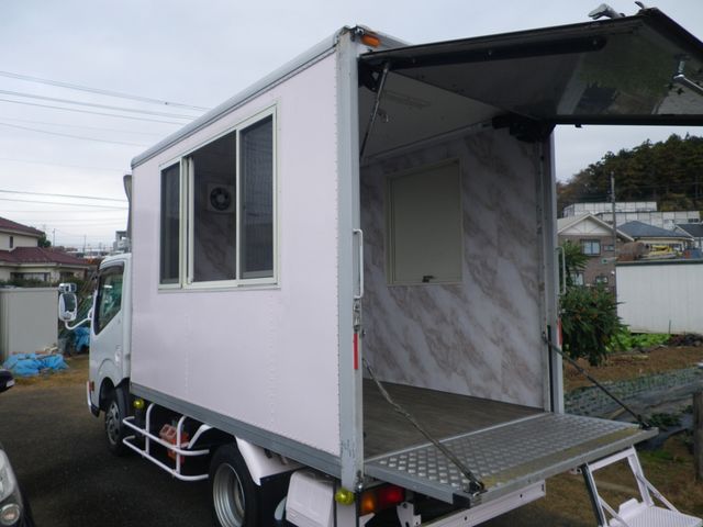 Nissan ATLAS 2013-07 2508-14
