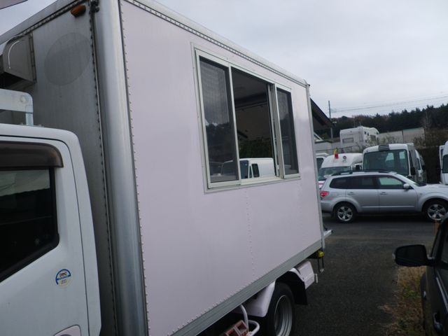 Nissan ATLAS 2013-07 2508-5