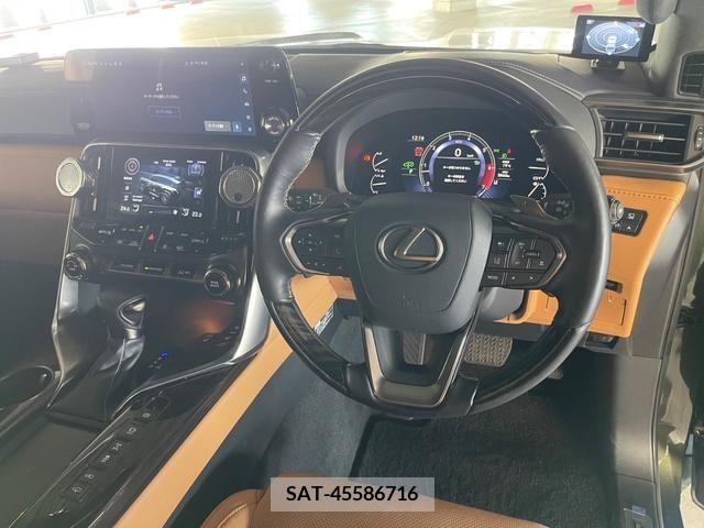 Lexus LX 2022-10 201914-9