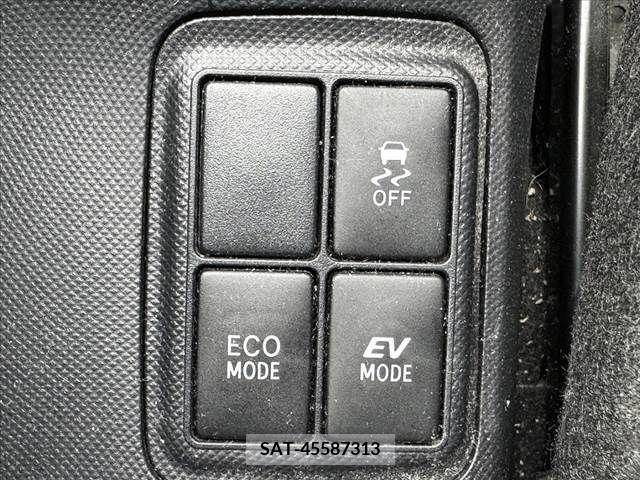 Toyota AQUA 2015-09 292148-4