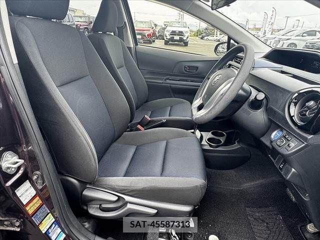 Toyota AQUA 2015-09 292148-15