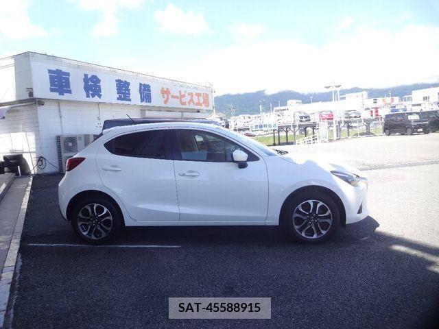 Mazda DEMIO 2015-05 296686-3