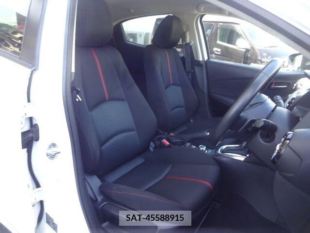 Mazda DEMIO 2015-05 296686-6