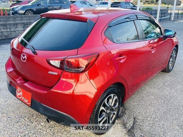 Mazda DEMIO 2016-03 383129-17