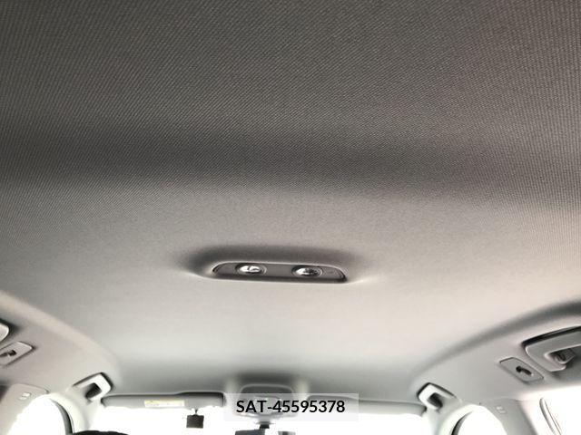 Audi A4 2021-10 317890-14