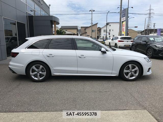 Audi A4 2021-10 317890-5