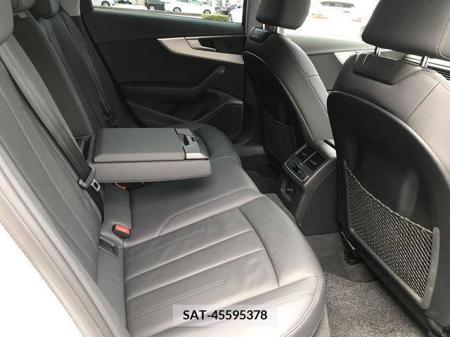 Audi A4 2021-10 317890-11