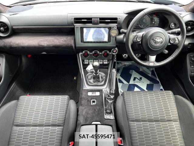 Toyota 86 2022-01 380203-1