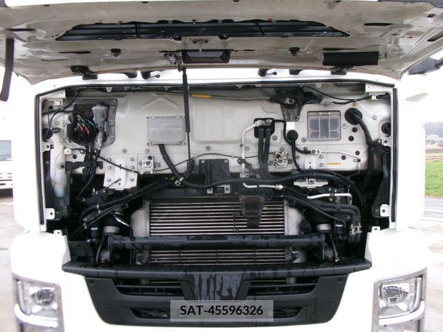 Isuzu GIGA 2018-02 214271-4