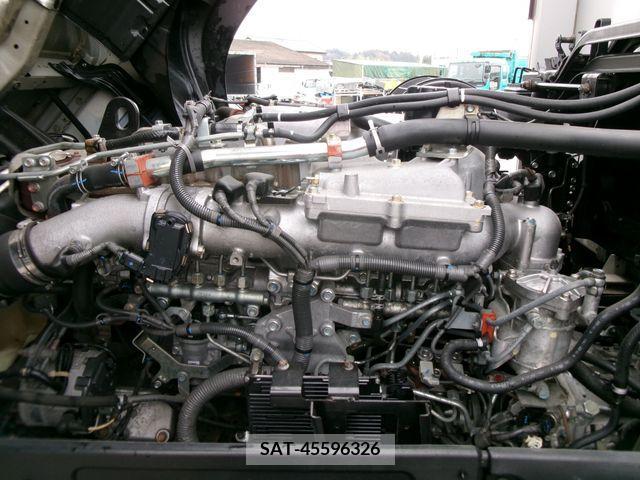 Isuzu GIGA 2018-02 214271-5