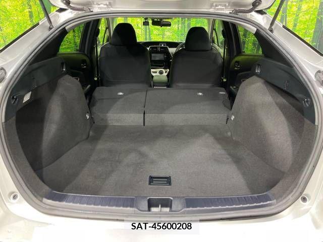 Toyota PRIUS 2017-11 281848-10
