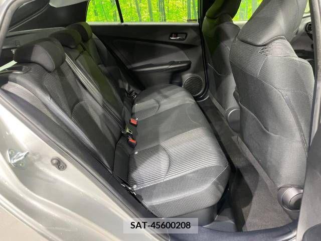 Toyota PRIUS 2017-11 281848-9