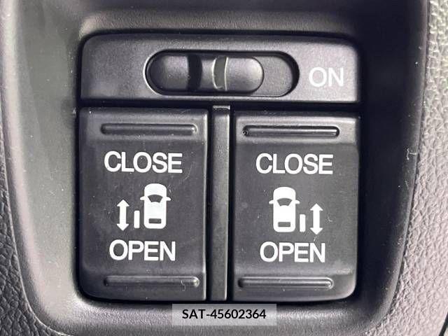 Honda N BOX 2017-06 333871-11