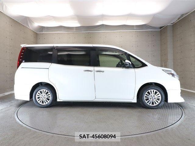 Toyota ESQUIRE 2015-09 207072-22