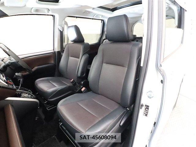 Toyota ESQUIRE 2015-09 207072-5