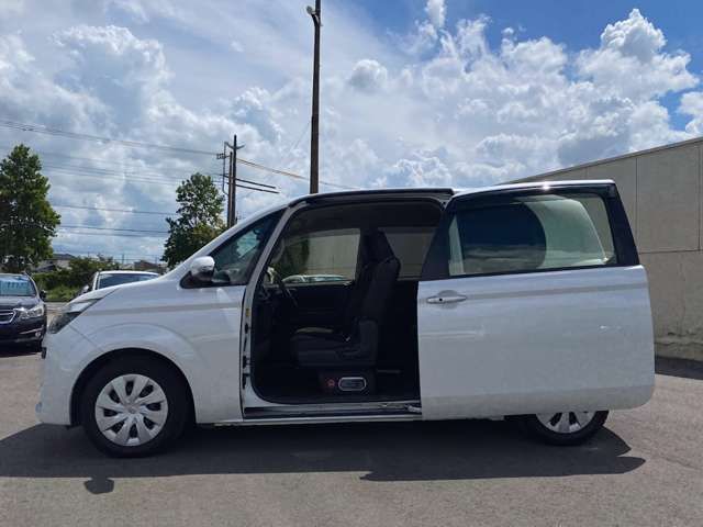 Toyota SPADE 2014-02 191721-5