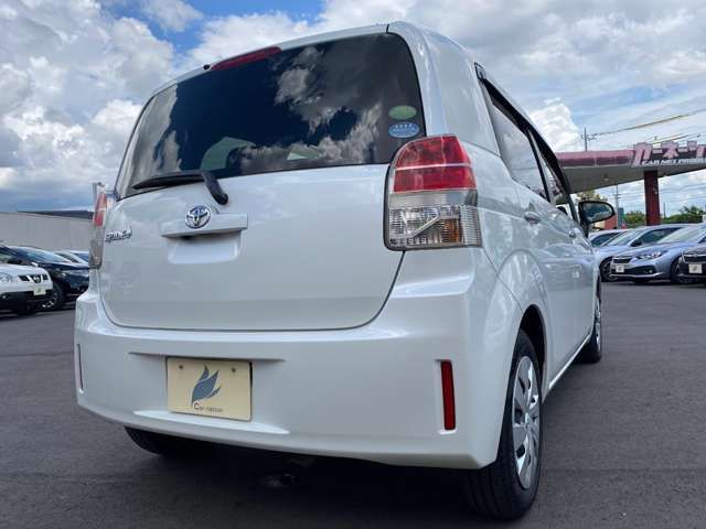 Toyota SPADE 2014-02 191721-9