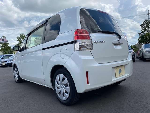 Toyota SPADE 2014-02 191721-6