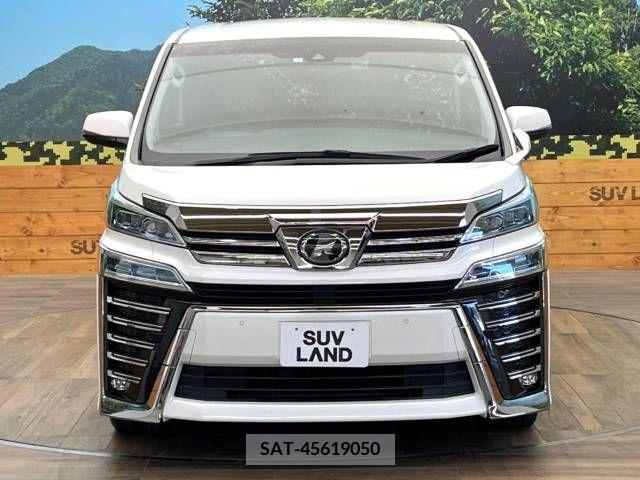 Toyota VELLFIRE 2019-05 369813-14
