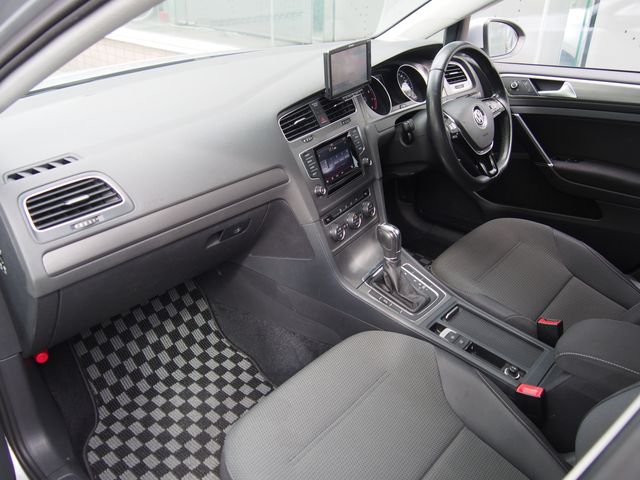 VolksWagen GOLF 2013-09 193114-5