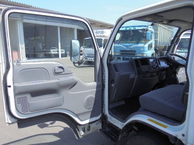 Mazda TITAN 2013-12 4012-4
