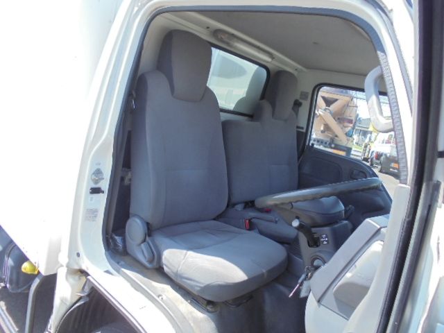 Mazda TITAN 2013-12 4012-12