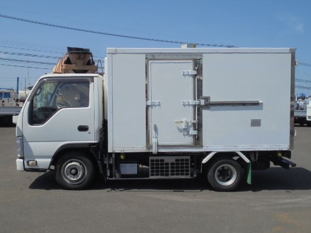Mazda TITAN 2013-12 4012-3