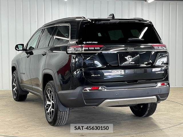 Jeep COMMANDER 2022-11 210633-16