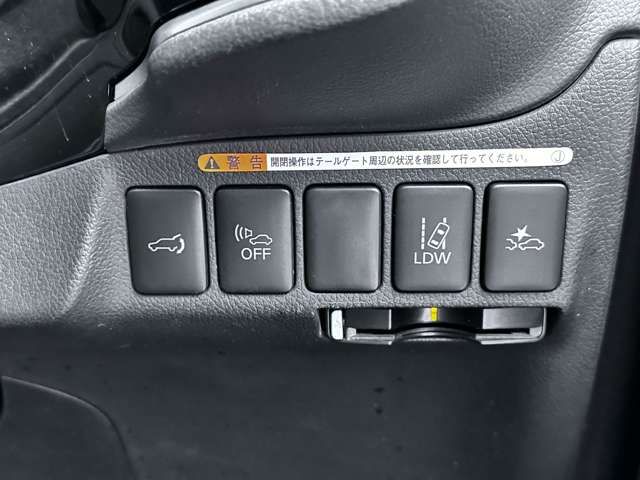 Mitsubishi OUTLANDER PHEV 2015-09 270-16