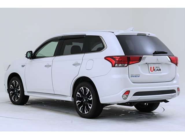 Mitsubishi OUTLANDER PHEV 2015-09 270-19