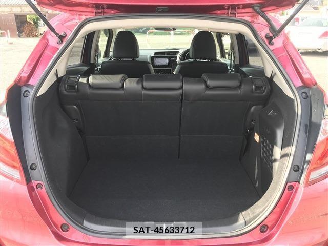 Honda FIT HYBRID 2017-08 304083-12
