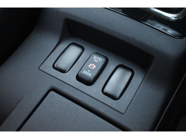 Mitsubishi LANCER 2016-01 23049-10