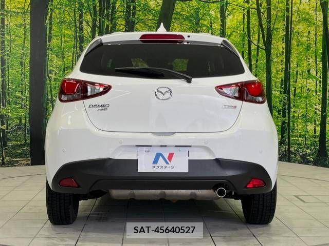 Mazda DEMIO 2018-11 296674-15