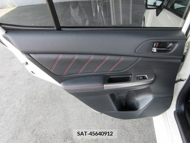 Subaru WRX S4 2016-09 371141-26