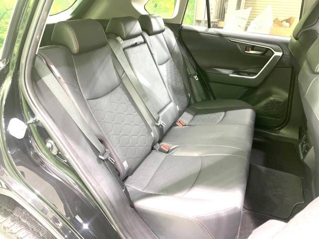 Toyota RAV4 2021-07 195814-9