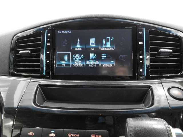 Nissan ELGRAND 2013-05 187793-13