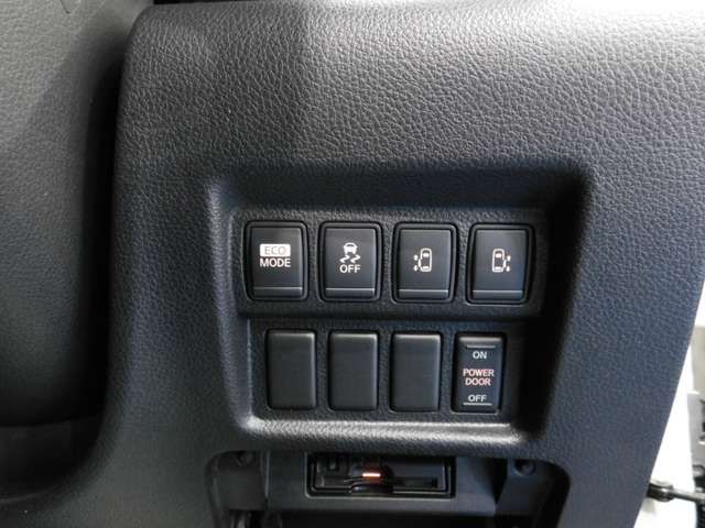 Nissan ELGRAND 2013-05 187793-6