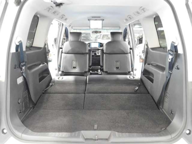 Nissan ELGRAND 2013-05 187793-11
