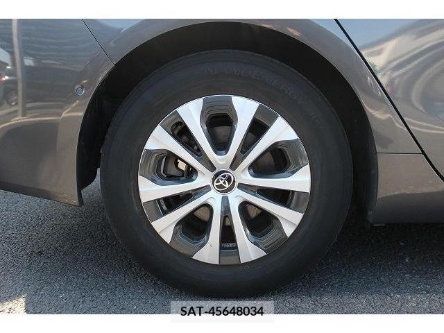 Toyota PRIUS 2019-06 281775-12