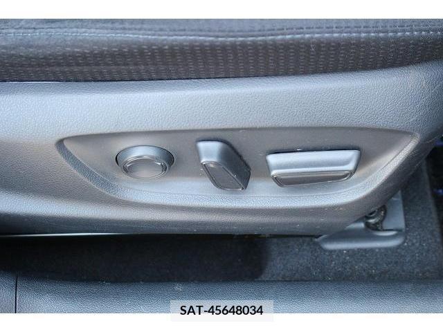 Toyota PRIUS 2019-06 281775-3